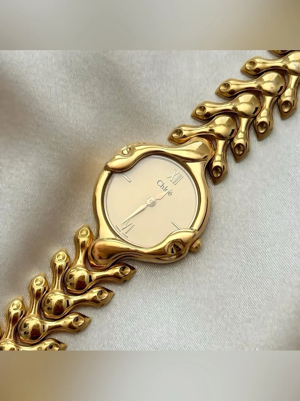 AUTHENTIC VERY RARE VINTAGE CHLOE ART NOVEAU WATCH